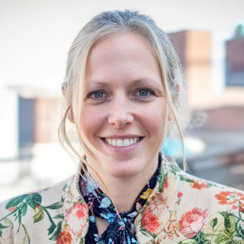 Suzanne Jalkesen, Marketing Professional på Dormer Pramet